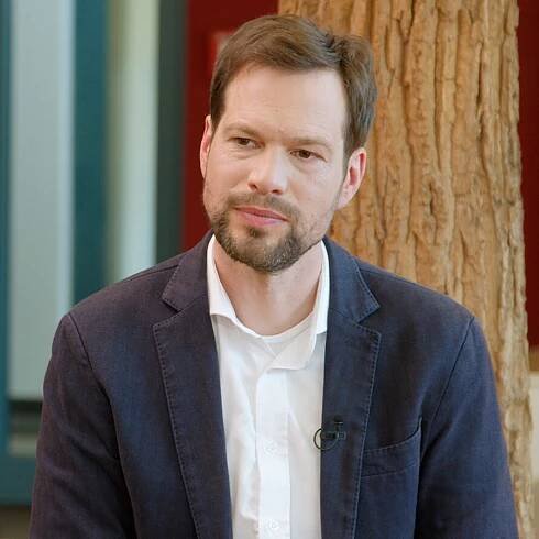 Talk auf der roten Couch – Kreislaufwirtschaft: Da dreht sich was