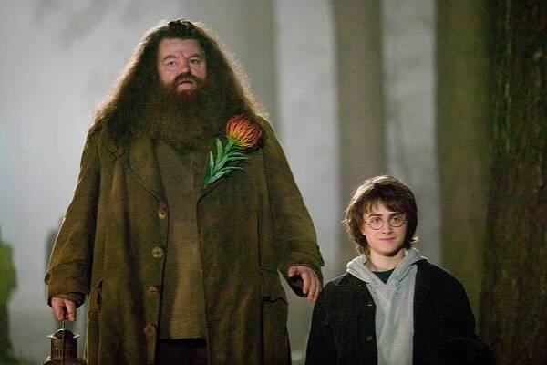 Zomrel herec Robbie Coltrane. Preslávil sa ako Hagrid vo filmoch o Harrym Potterovi