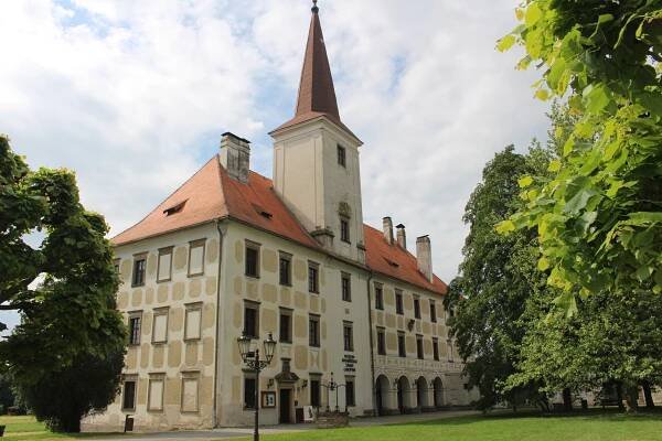 zámek Chropyně