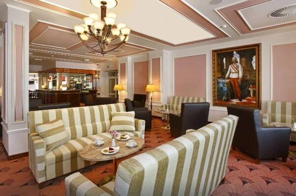 Hotelu Ensana Spa Neapol Mariánské Lázně 13