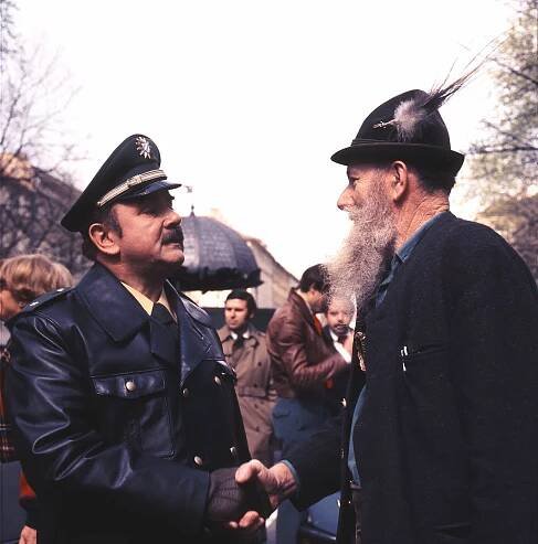Polizeiinspektion 1 - Einstein Junior - Z filmu - Walter Sedlmayr