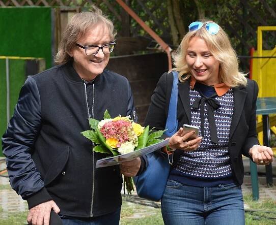Miroslav Žbirka s chotí (v Praze, 2015)