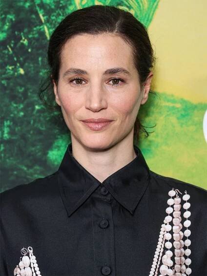 Elisa Lasowski - Actress