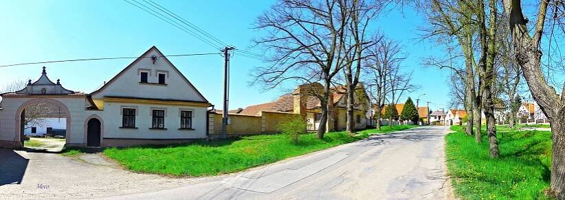 Fotogalerie • Vesnická památková zóna Tymákov (Památková rezervace, zóna) • Mapy.com