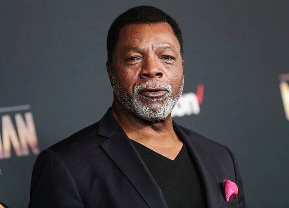 Carl Weathers hrál Apollo Creeda.