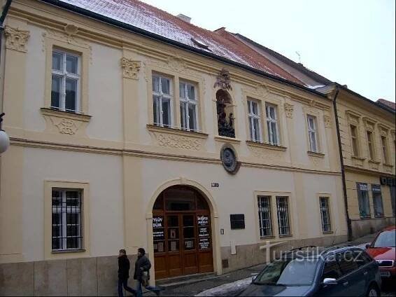 Tylův dům - Dům, budova
