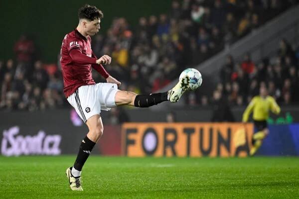 EL: Sparta - Liverpool v TV [7.3.] Evropská liga dnes živě