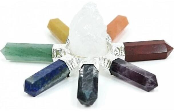 Generátor energie čakrový s pyramidou ze surového křišťálu
