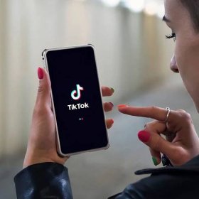 You Can Now Apply For Jobs Using TikTok & We Have Some Thoughts