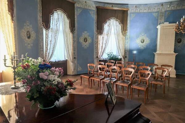 Zámek Jánský Vrch - Javorník, Rychlebské hory | Regiontourist.cz