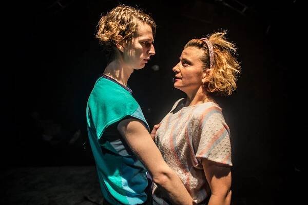 Jak se (mi) žije v izolaci: Anita Krausová — ČT art — Česká televize