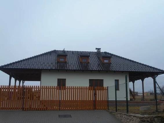 Střechy Černý foto 2