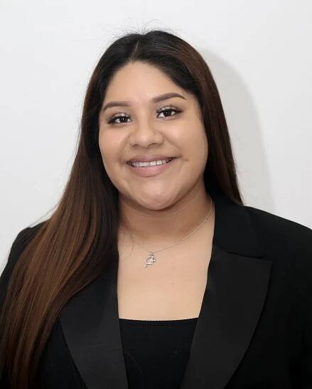 Isabel Damian - Ventura Rentals