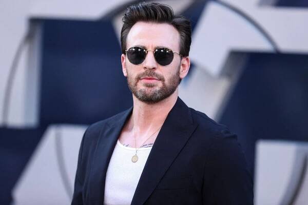FOTO: Herec Chris Evans. – stránka 5