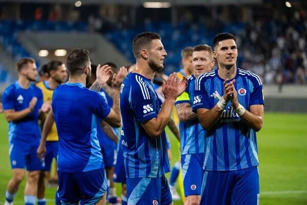 Liga majstrov: Ako hodnotil tréner Weiss zápas Slovan - APOEL? | SPORTNET