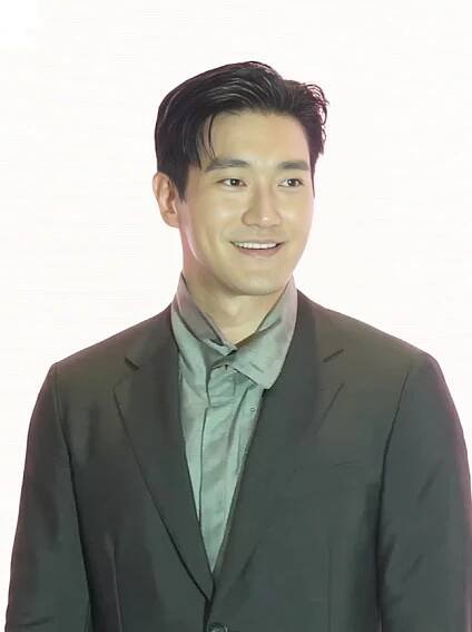 Choi Si-won - Wikipedia