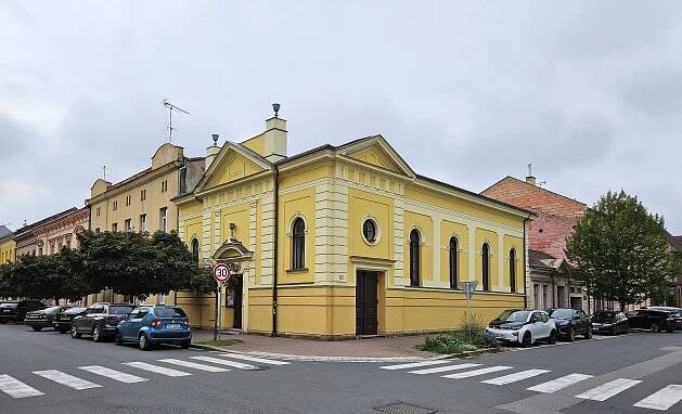 Soubor:Evangelický kostel Pardubice 2024.jpg – Wikipedie