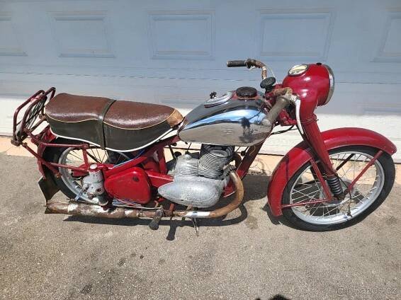 Prodám Jawa 11/250 pérak s TP - Strakonice