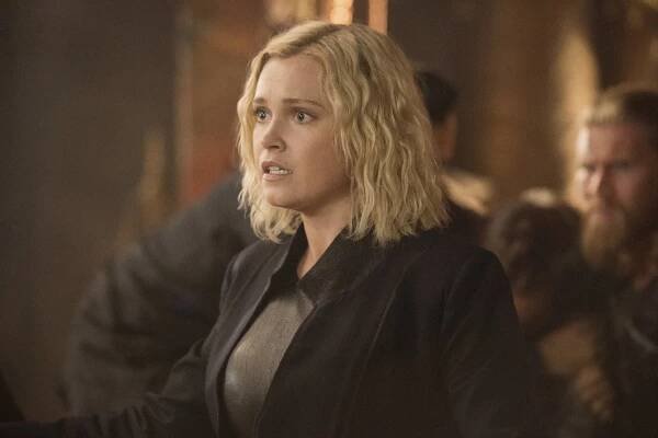 Prvních 100 - False Gods - Z filmu - Eliza Taylor