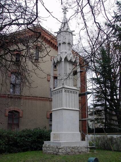 Zderadův sloup – Brno - Marston stavby a restaurování