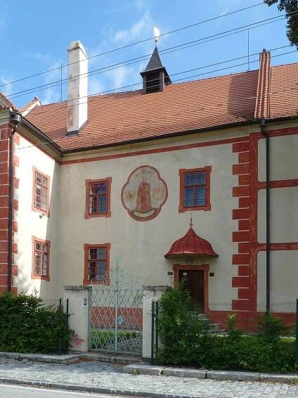 Ostrolovský Újezd - ubytování, počasí, foto, tipy na výlet, informace