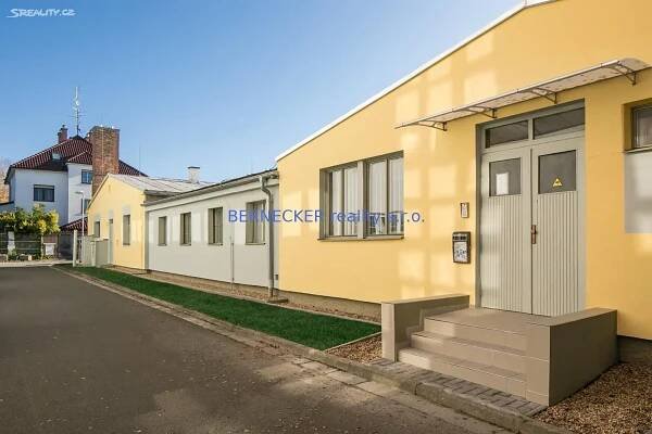 Kanceláře na Slezském Předměstí, pronájem - Bernecker Reality