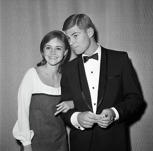 Sally Field and future husband Steven Craig at a Hollywood premiere in 1965. (© Bettmann/CORBIS)