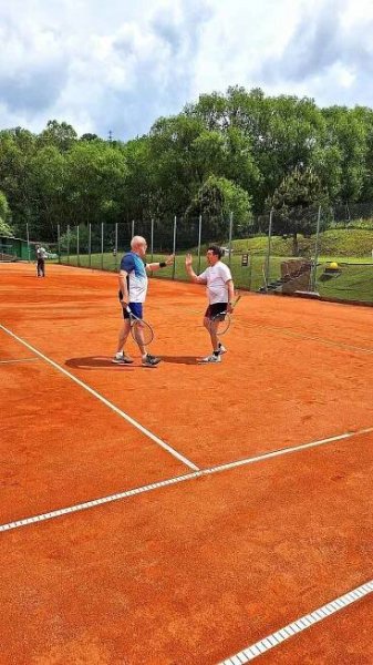 Tenisté se sešli na dalším ročníku J&B cupu v Prachaticích.