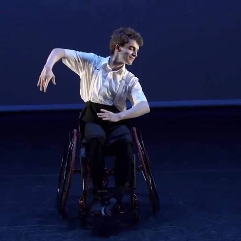 Joseph Isaac Powell-Main:  Para-Dancer