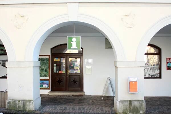 , obrázek se otevře v novém okně