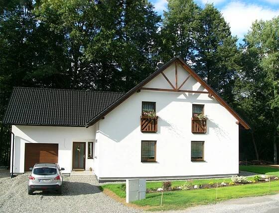 Zaměřujeme se na montované domy s dřevěnou konstrukcí, dřevostavby. Dřevostavba 076 