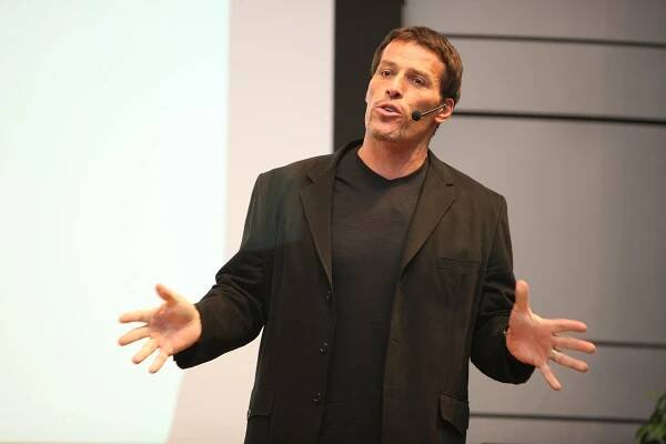 Tony Robbins - Wikipedia