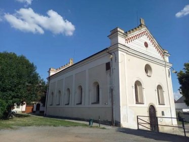 Fotogalerie • Synagoga Slavkov u Brna (Židovská památka) • Mapy.cz