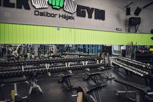 Posilovna :: HULK GYM