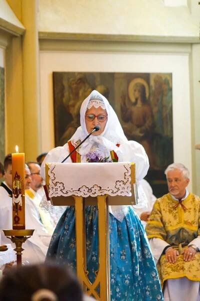 Oslava dokončení rekonstrukce střechy - Farnost Vidče