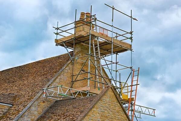 scaffold around chimney 