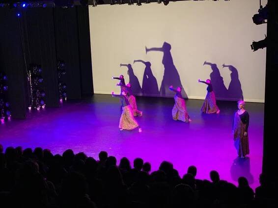 Mallika Sarabhai's the colors of her heart - IAAC - INDO-AMERICAN ARTS COUNCIL INC.