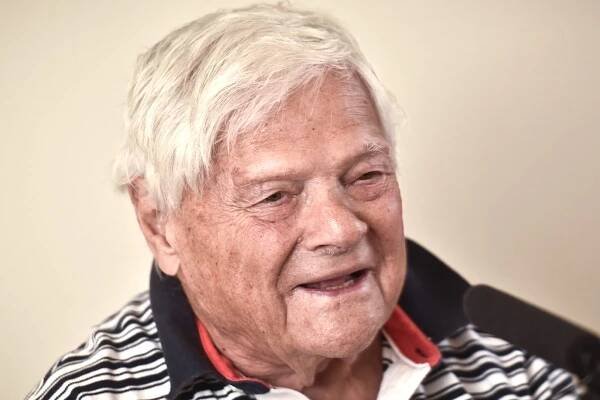 Fenomén Brady. Původně si z Ameriky přiletěl pro jedno vyznamenání, zpátky už se vracel s osmi