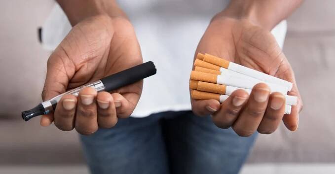 Tabák i e-cigarety jen starším 21 let. Trump podepsal nový zákon o prodeji kuřiva - Echo24.cz