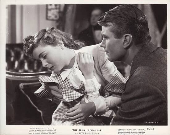 Dorothy McGuire, Kent Smith - Točité schodiště - Fotosky