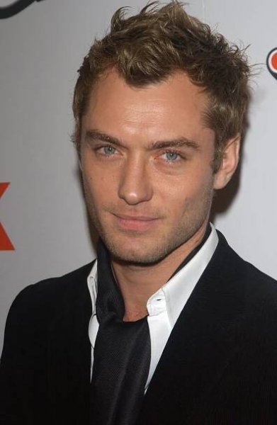Jude Law: *29.12.1972, britský filmový herec