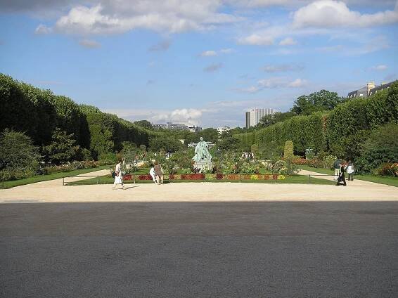 Soubor:Jardin des plantes Paris Aug 2006 006.jpg
