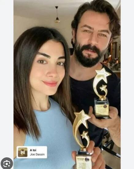 Özge Yağız
