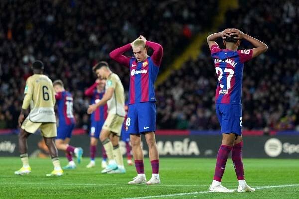 Granada přichystala Barceloně šok, hostovi z Ostrovů zachutnala katalánská půda
