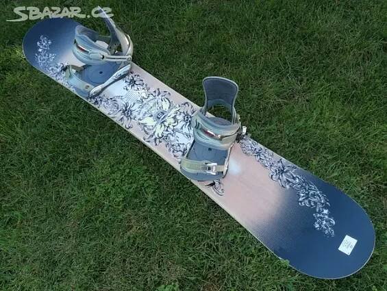 Prodám snowboard značky LTD. Velikost 158cm.