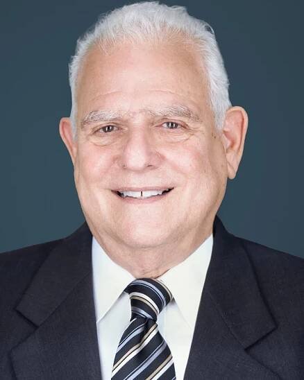 Charles Barnett1