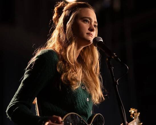 A Million Little Things - The Things We Keep Inside - Z filmu - Lizzy Greene