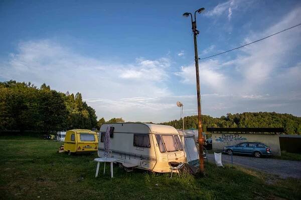 Tábořiště U Rybárny na břehu Žermanické přehrady, 18. července 2023, Dolní Domaslavice.