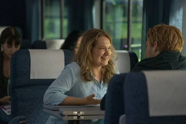 Utíkej - Chase - Z filmu - Merritt Wever