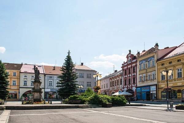 Valašské Meziříčí: město v České republice, ve Zlínském kraji, v okrese Vsetín
